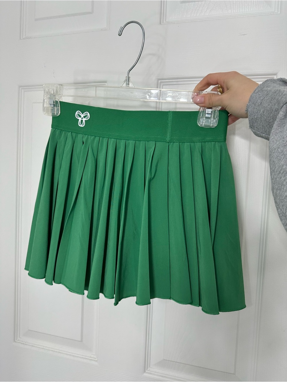 Aritzia Emerald Green Pleated Skirt